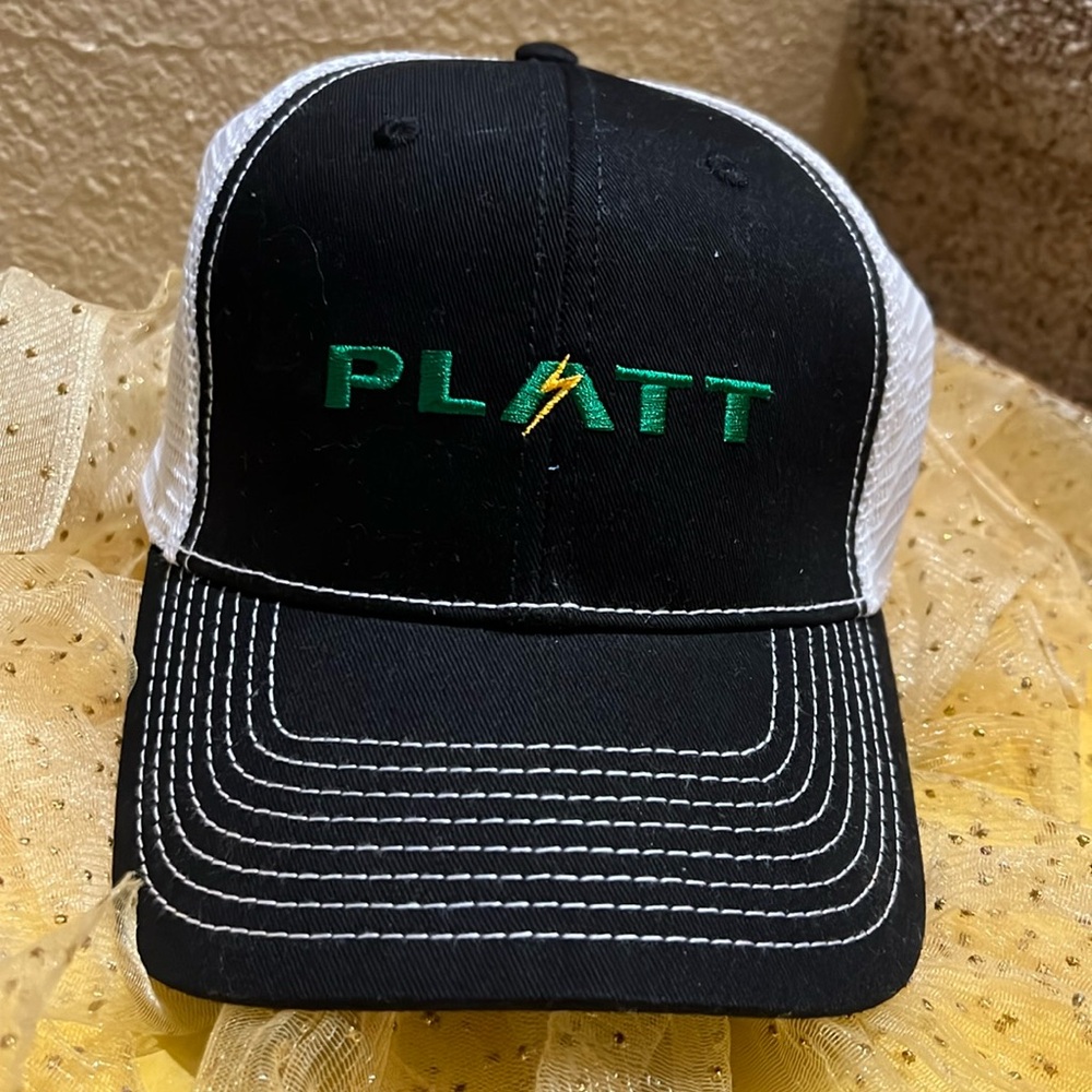New Trucker hat black and white with size large band